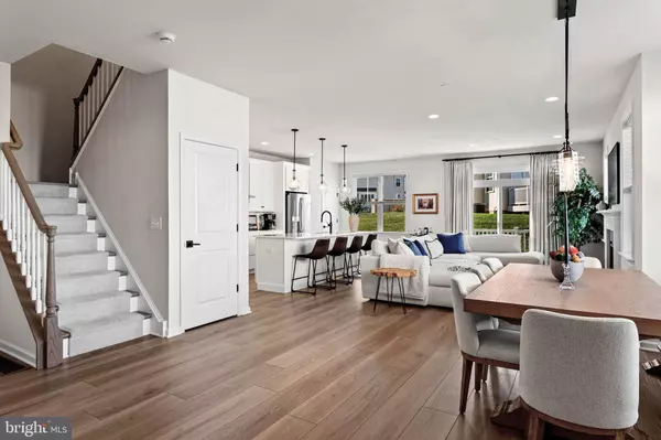 Ivyland, PA 18974,10 SPRING MILL RD