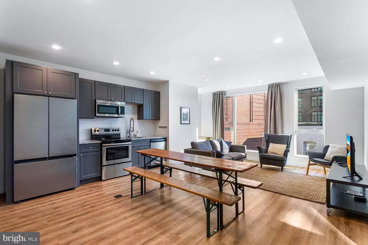 Washington, DC 20009,2465 18TH ST NW #4