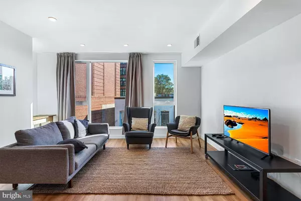 Washington, DC 20009,2465 18TH ST NW #4