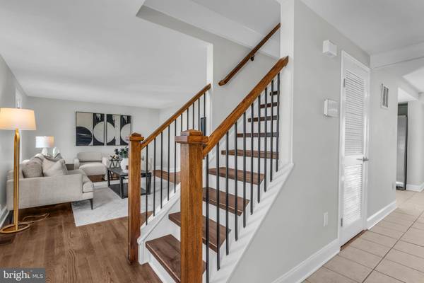 Barnegat, NJ 08005,35 BAYSIDE AVE