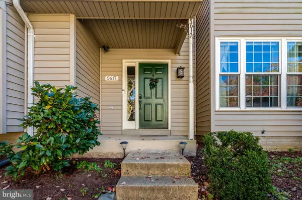 Clifton, VA 20124,5617 GOSLING DR