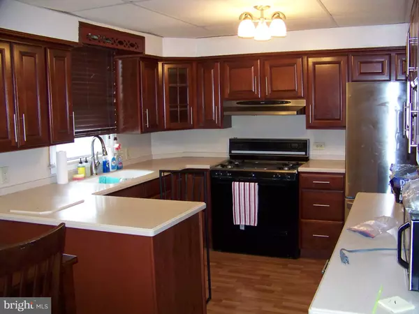 Philadelphia, PA 19119,6484 ANDERSON ST