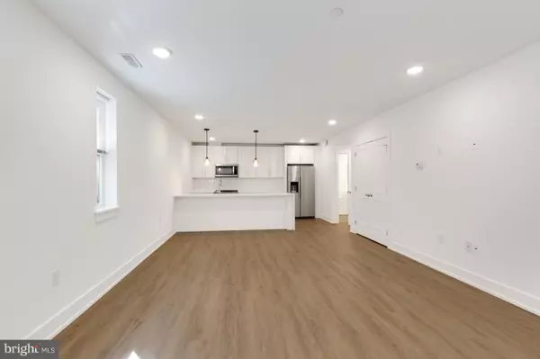 Philadelphia, PA 19121,1335 N MARSTON ST #102