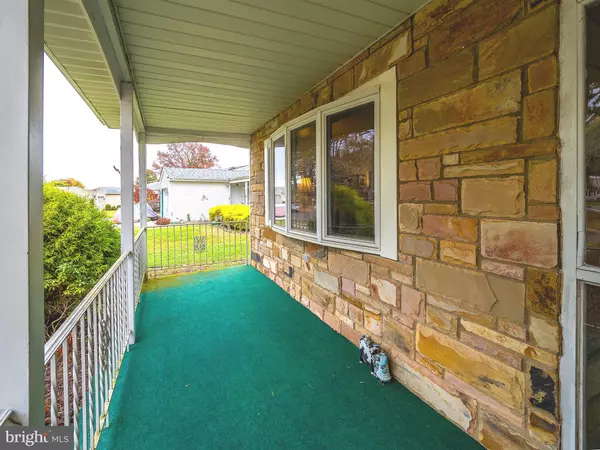 Southampton, NJ 08088,64 HUNTINGTON DR