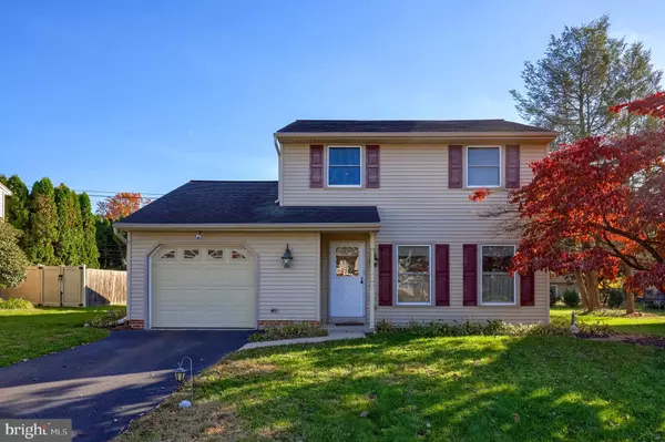 416 NOTTINGHAM AVE, Lancaster, PA 17601