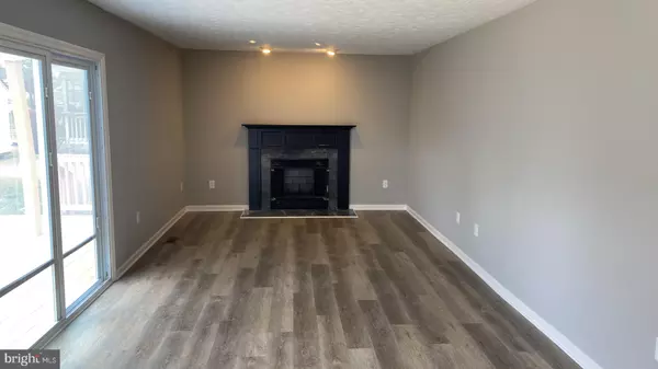 Upper Marlboro, MD 20774,13231 WHITEHOLM DR