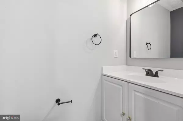 Upper Marlboro, MD 20774,13231 WHITEHOLM DR