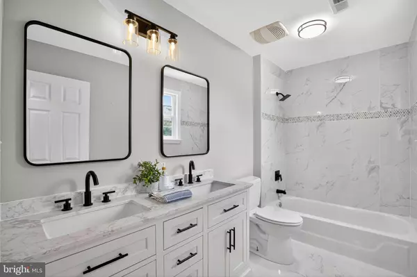 Fredericksburg, VA 22406,85 BASALT DR