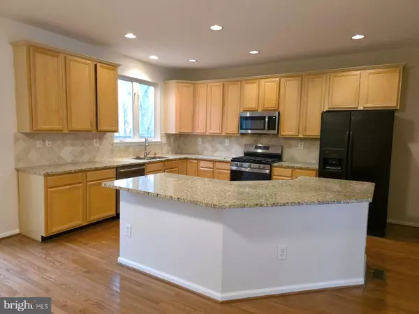 Fairfax, VA 22033,4204 TRUMBO CT