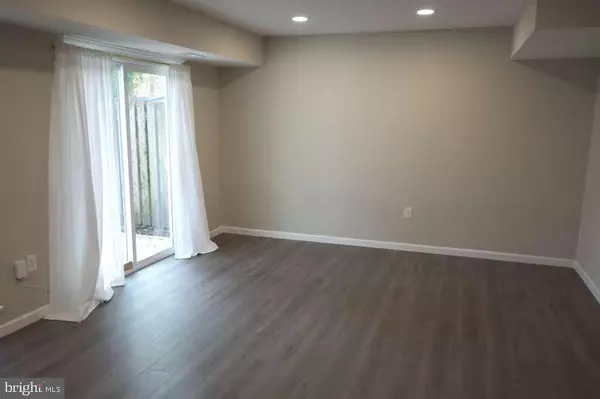 Waldorf, MD 20602,3839 KEARNYS INN PL