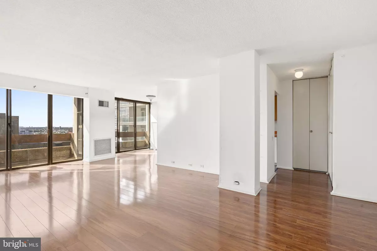 Philadelphia, PA 19107,1326-42 SPRUCE ST #1506