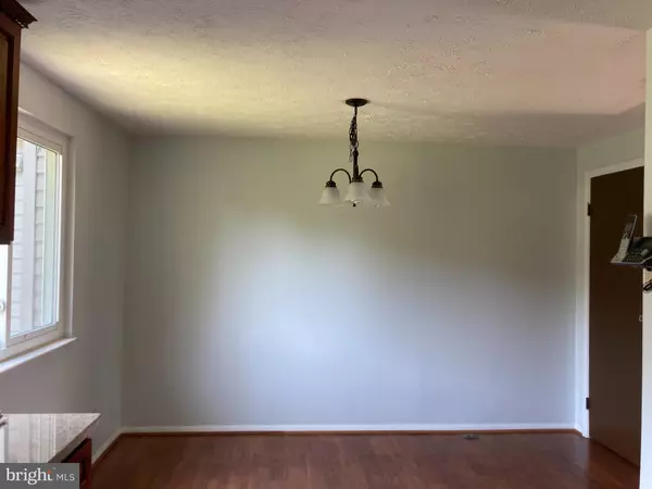 North Potomac, MD 20878,11145 CAPTAINS WALK CT