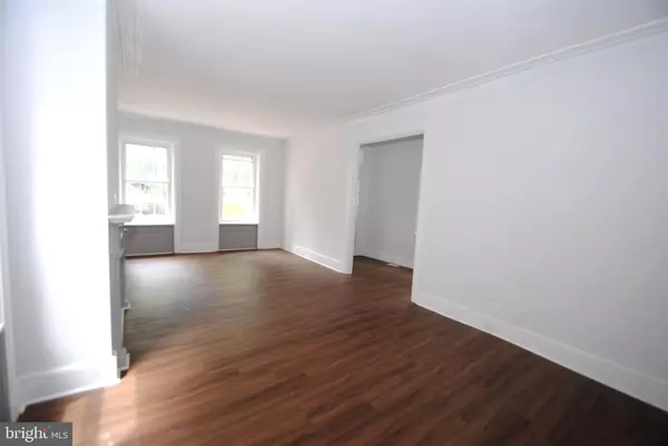 Burlington, NJ 08016,217 WOOD ST