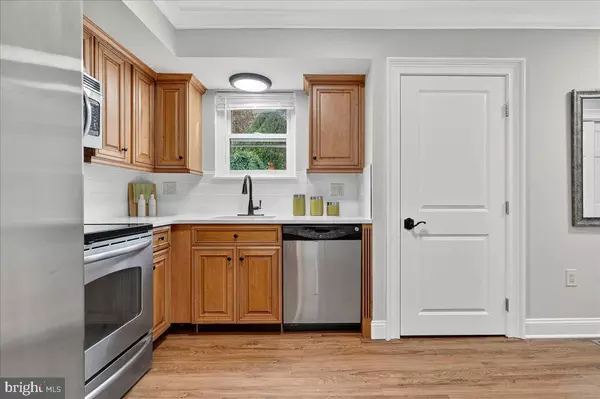 Doylestown, PA 18902,4604 SANDS WAY