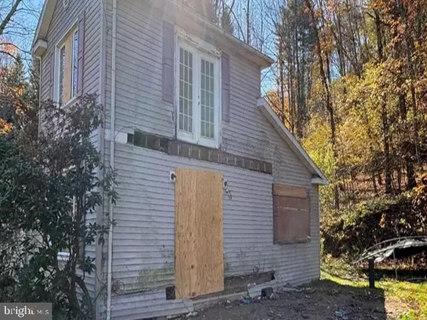 Dallas, PA 18612,278 CIDER RUN RD