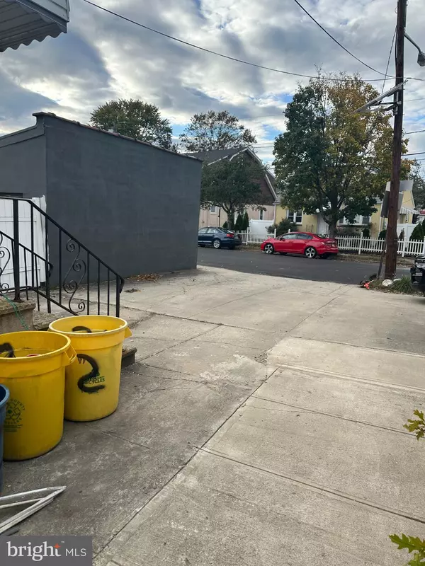 Trenton, NJ 08629,2102 LIBERTY ST