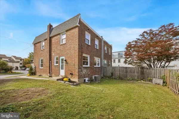 Ardmore, PA 19003,5 LLANFAIR RD