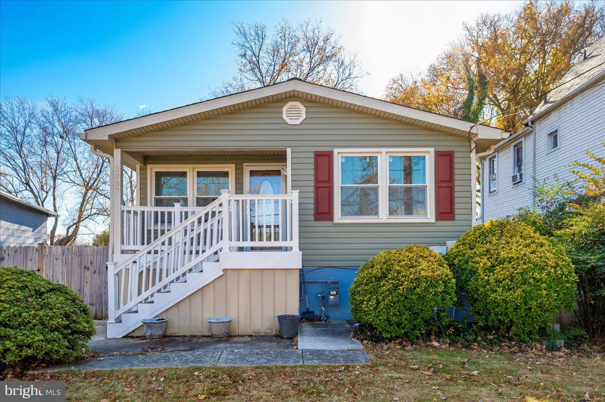 Brentwood, MD 20722,3707 WEBSTER ST