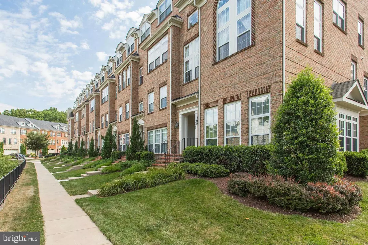 Manassas Park, VA 20111,9800 PICKENS PL