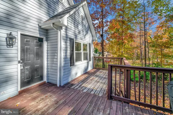 Ruther Glen, VA 22546,203 SEA CLIFF DR