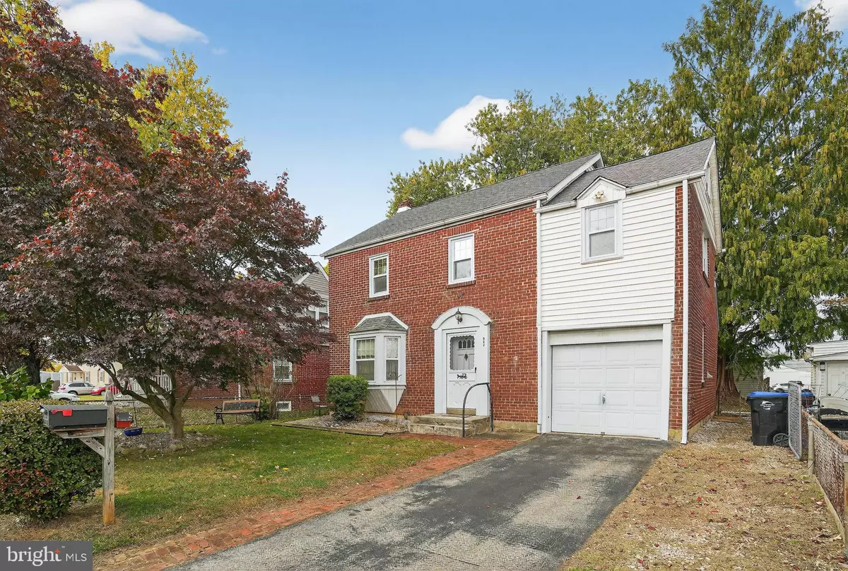 Upper Chichester, PA 19061,944 GALBRAITH AVE