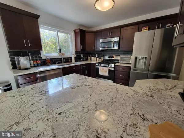 Browns Mills, NJ 08015,405 MASSACHUSETTS RD