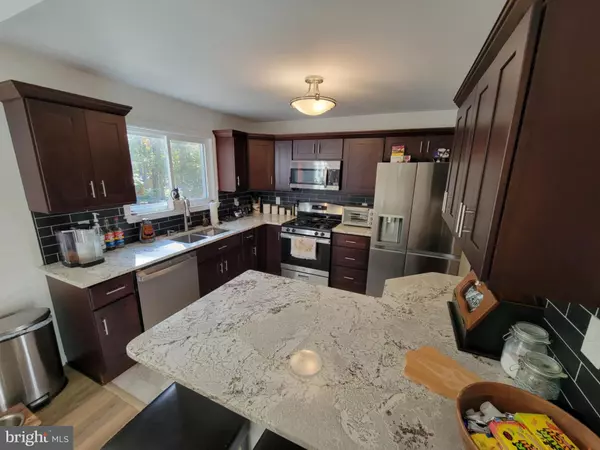 Browns Mills, NJ 08015,405 MASSACHUSETTS RD