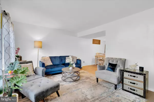 Lusby, MD 20657,8495 PINE BLVD