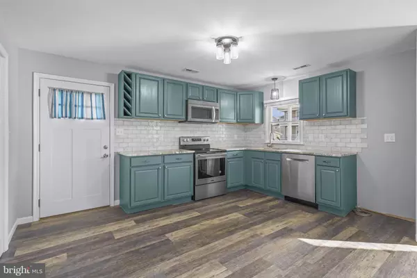 Shady Side, MD 20764,1208 OAK AVE