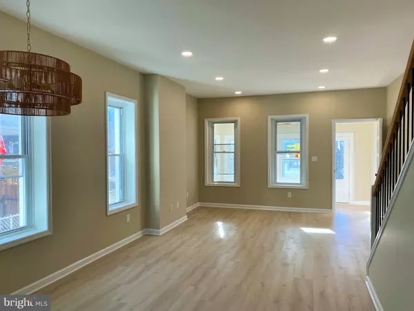 Collingswood, NJ 08108,421 LINCOLN AVE