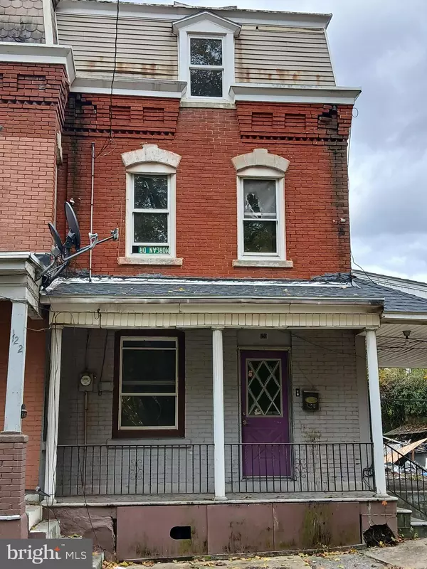 Girardville, PA 17935,120-122 N LINE ST