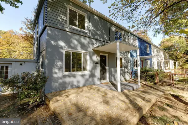 Greenbelt, MD 20770,10-A HILLSIDE RD