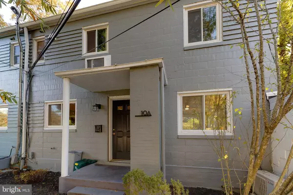 Greenbelt, MD 20770,10-A HILLSIDE RD