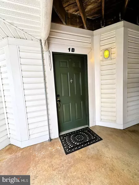 2014 WINDSONG DR #1B, Hagerstown, MD 21740