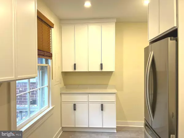 Arlington, VA 22204,1600 S BARTON ST #747