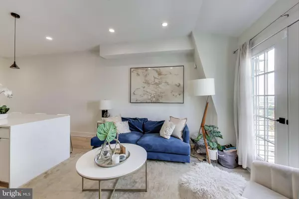 Washington, DC 20002,1011 18TH ST NE #8