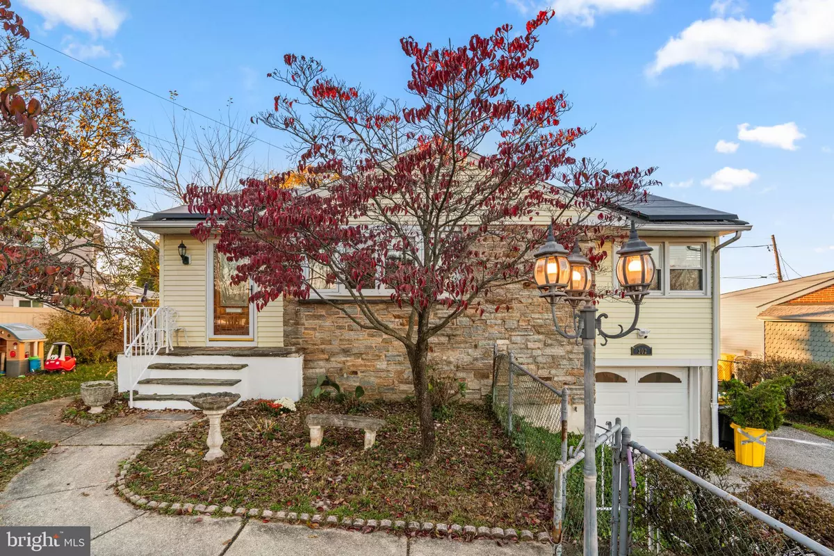 Linthicum Heights, MD 21090,302 REGENCY CIR