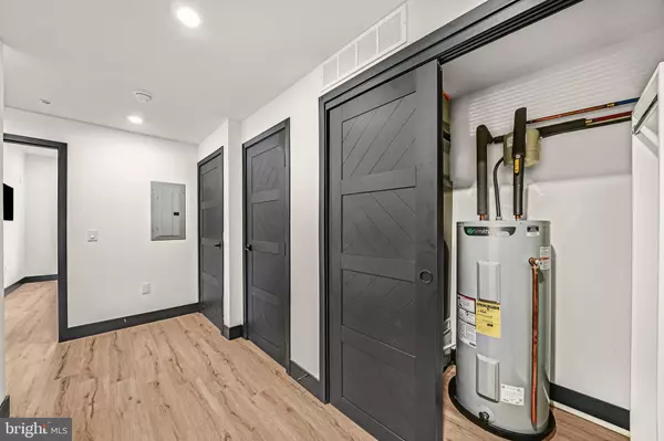 Phoenixville, PA 19460,140 CHURCH ST #B17