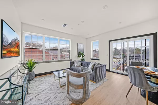 Phoenixville, PA 19460,140 CHURCH ST #B17