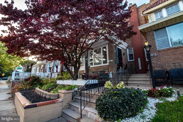 1849 W CHAMPLOST AVE, Philadelphia, PA 19141