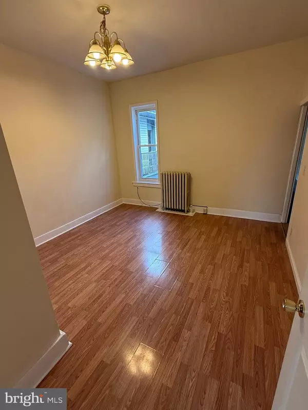 Reading, PA 19604,713 N 9TH ST