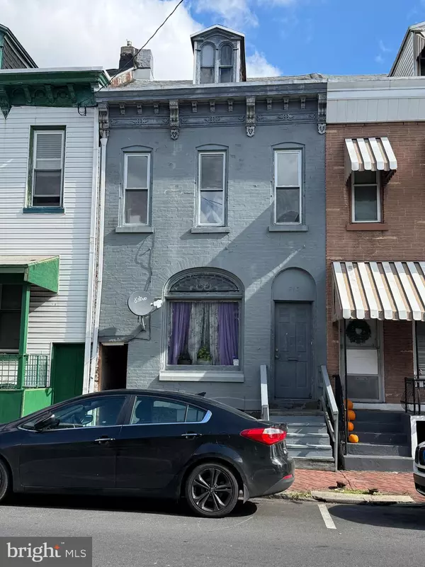 713 N 9TH ST, Reading, PA 19604