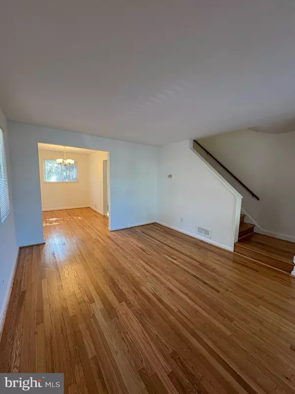 Arlington, VA 22204,3222 13TH RD S