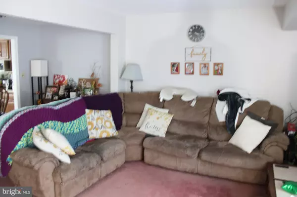 New Cumberland, PA 17070,1810 CREEK VIEW DR