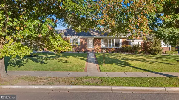 Vineland, NJ 08360,23 NORTHWOOD DR