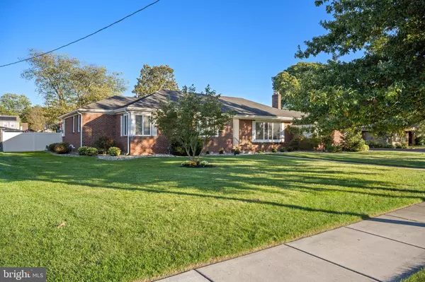 Vineland, NJ 08360,23 NORTHWOOD DR