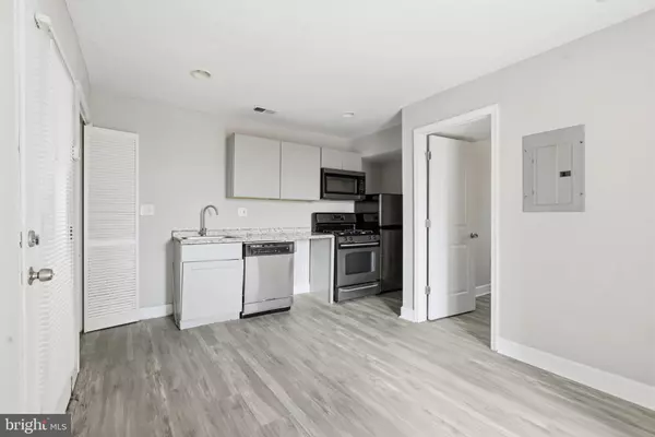 Washington, DC 20032,4001 1ST ST SE