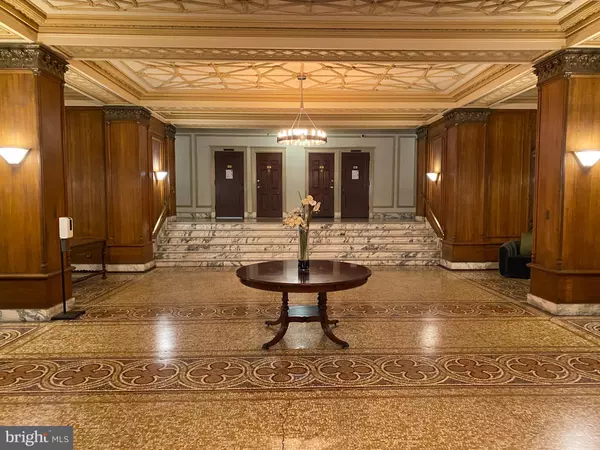 1613 HARVARD ST NW #102, Washington, DC 20009