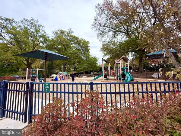 Washington, DC 20016,4115 46TH ST NW