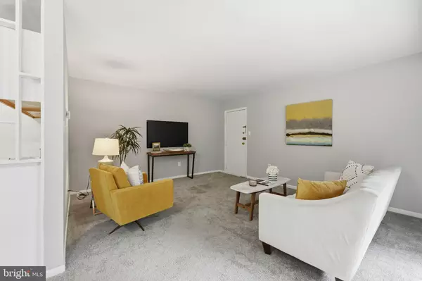 Hyattsville, MD 20784,5406 85TH AVE #101